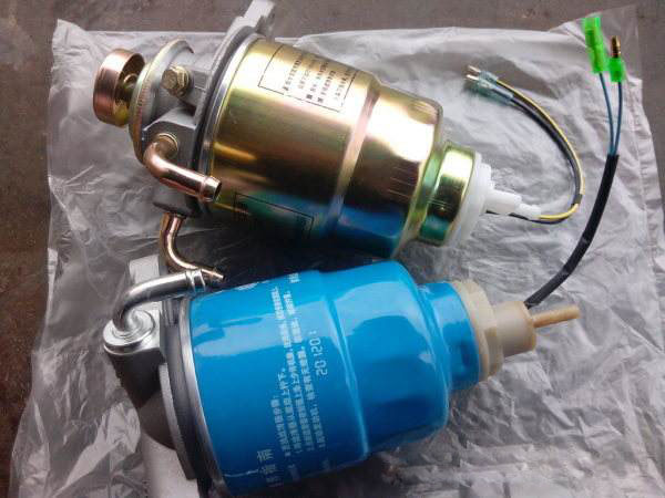 叉車(chē)油水分離器總成